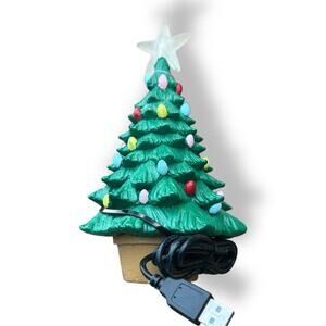 Merry & Bright Light‎ Up Reptile Enclosure Decor Green Christmas Tree USB Cable